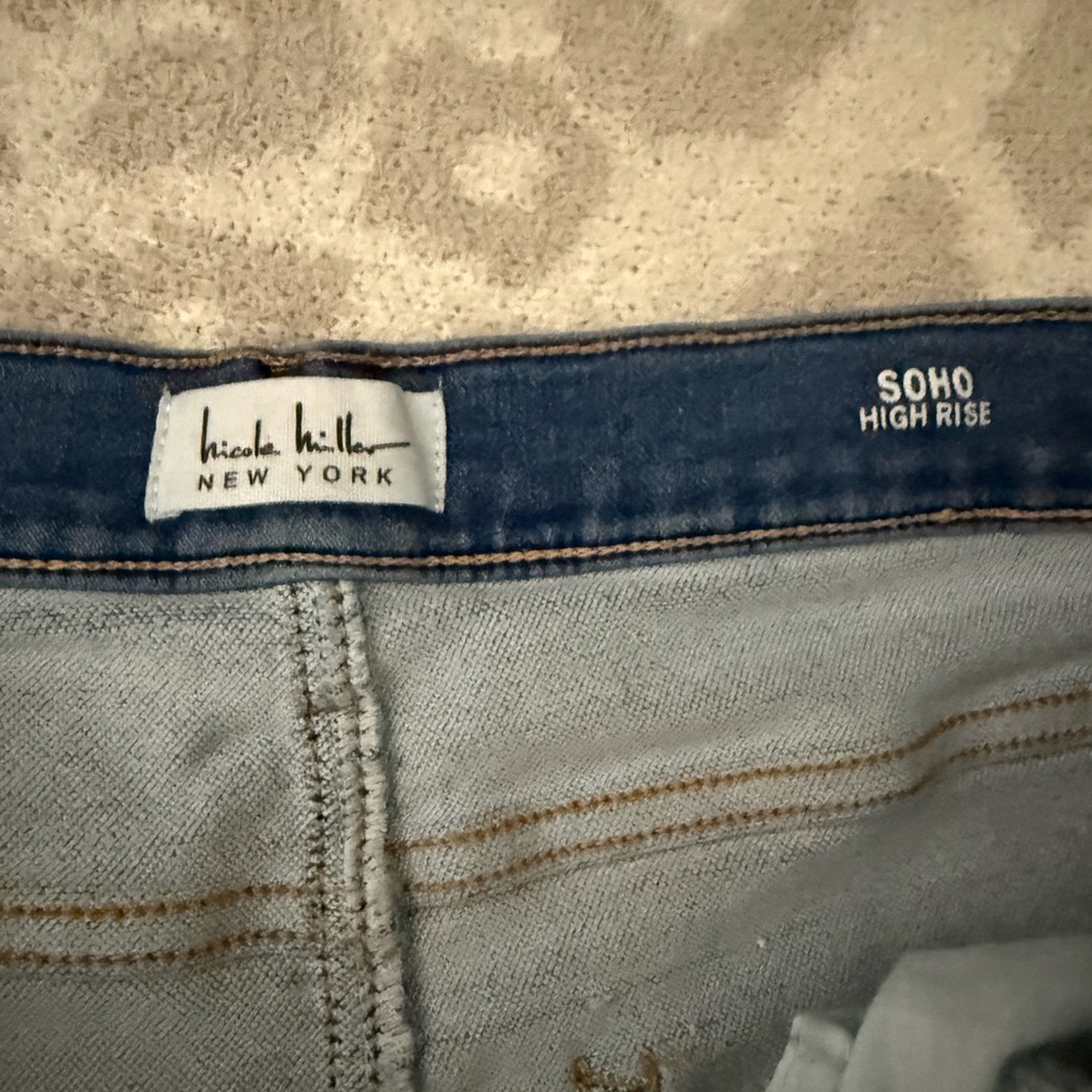 Nicole Miller SoHo Denim High-Rise Women’s Shorts - Blue - Picture 2 of 6